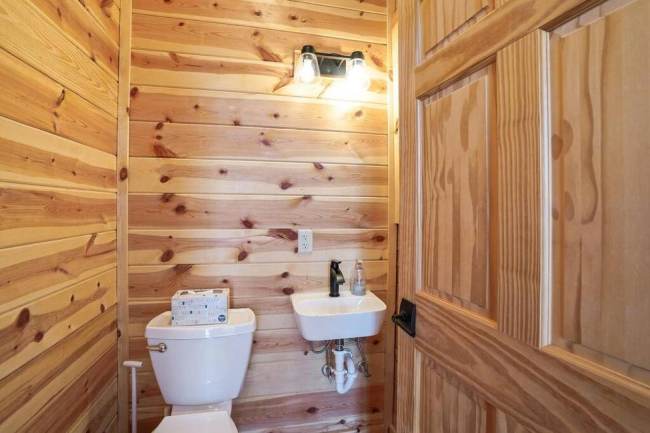 Fern Haven A Modern Take On Hocking Hills Cabins Stella Eksteriør billede