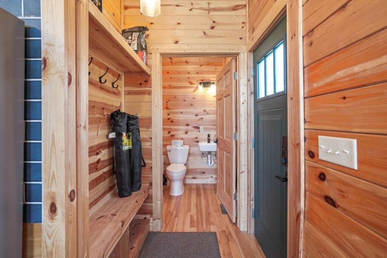 Fern Haven A Modern Take On Hocking Hills Cabins Stella Eksteriør billede